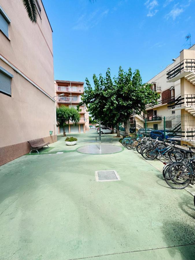 Apartamento Book La Ponderosa Cambrils Exterior foto